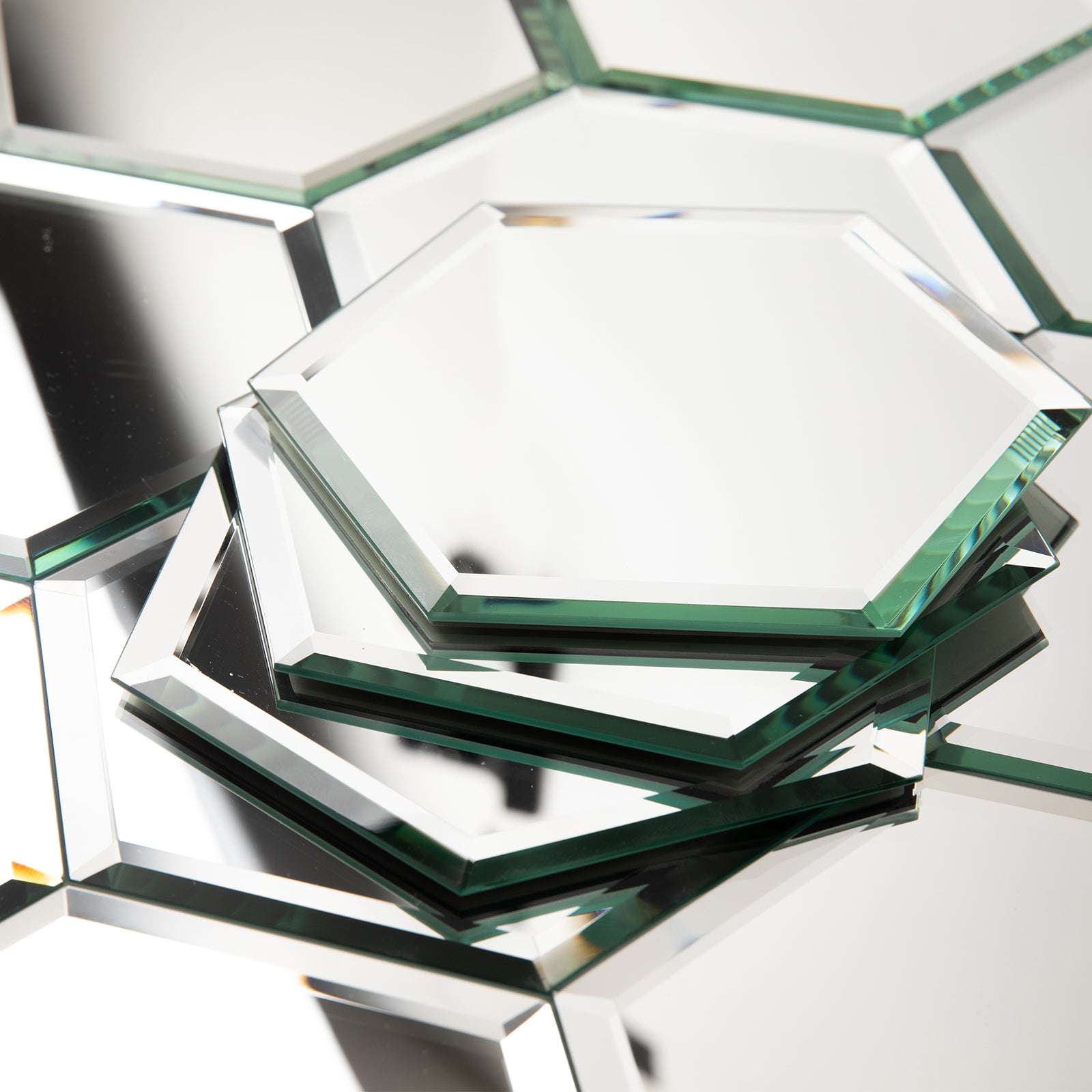 Mirror Backsplash Glass Tiles, Peel And Stick, Silver, Hexagon, 5*6 inch, Beveled Edge, MT31