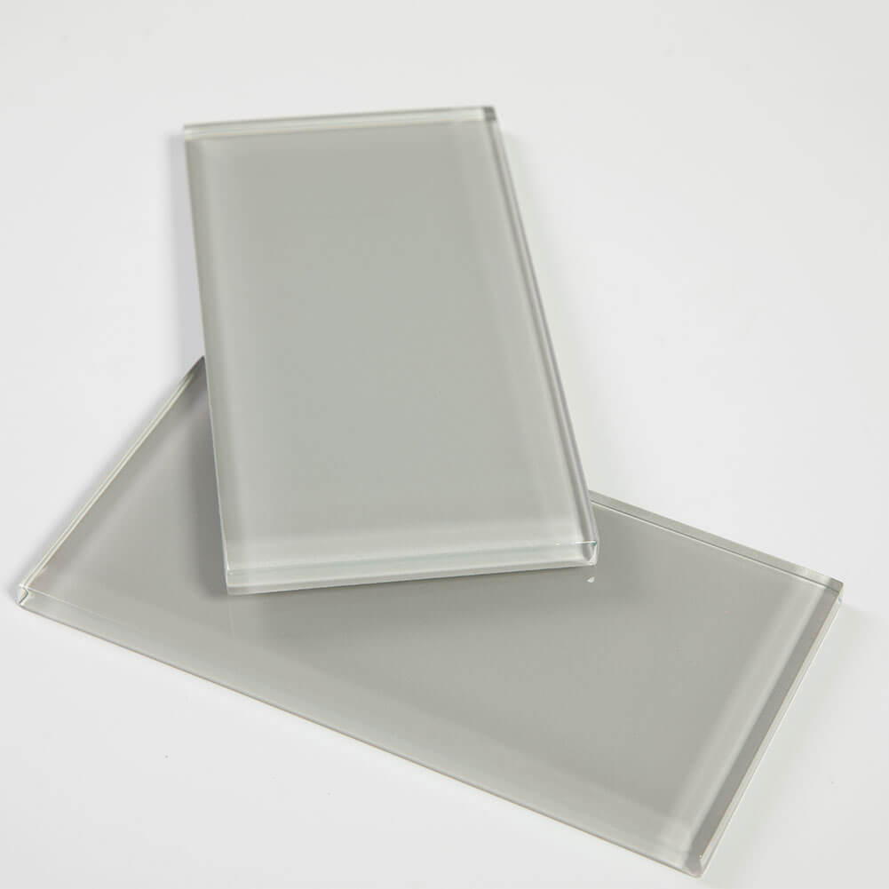 Light Grey Glass Subway Tile 3 x 6 Inch (40-Pack, 5 Sq.Ft)