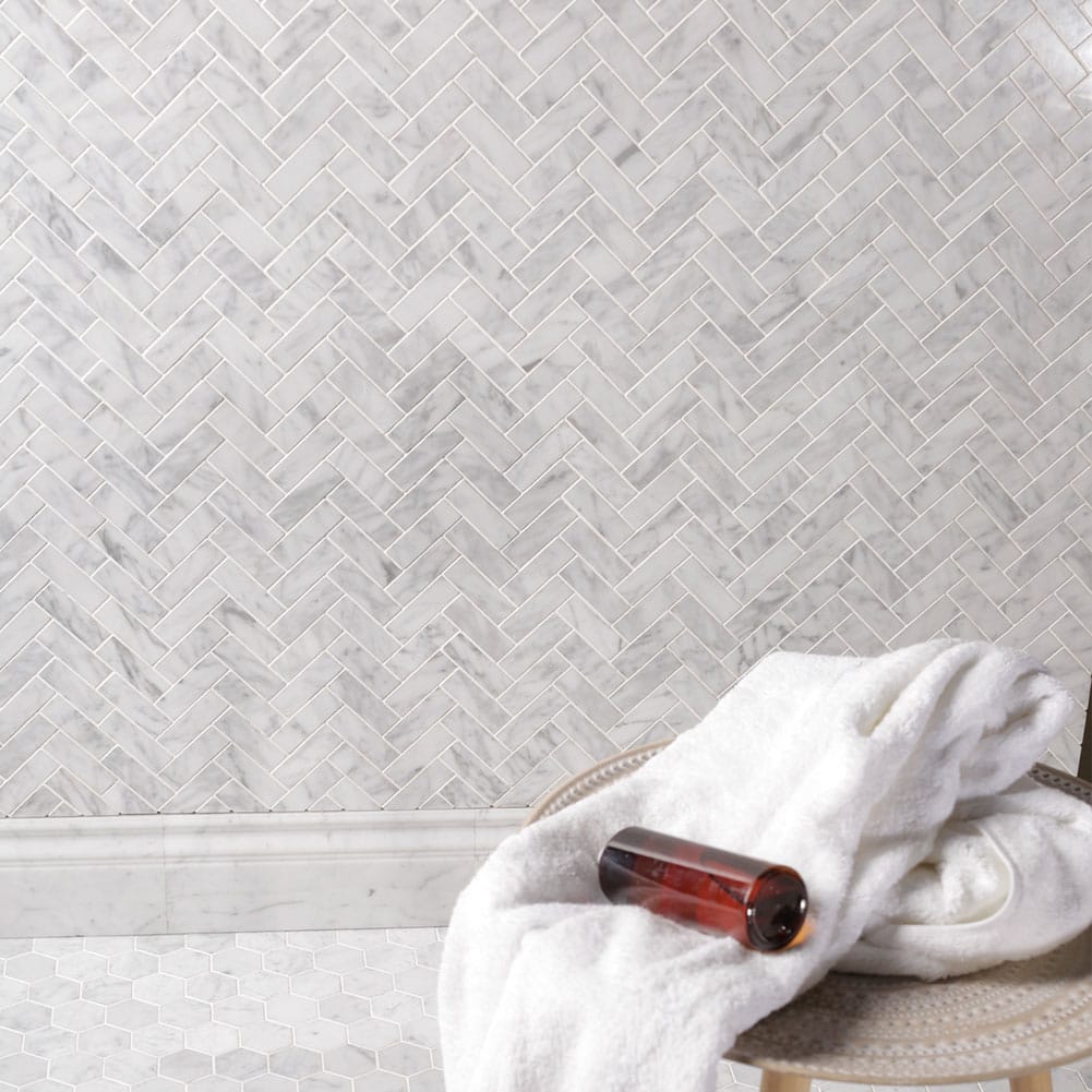 Bianco White Carrara Marble 1 x 4 Herringbone Mosaic Tile Polished (5-Pack)